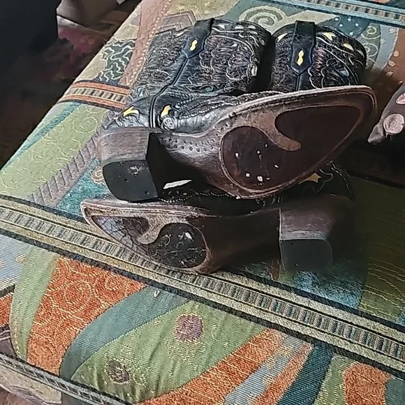 CORRAL BLACK MULTI COLOR INLAY BUTTERFLY BOOTS - SZ. 7M - EUC! - Picture 3 of 7